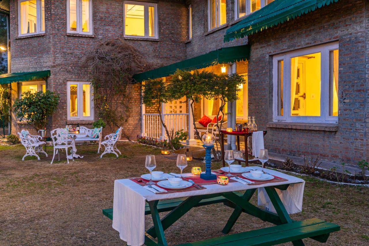 Saffronstays Chalet Vie, Kasauli - All Clear Roads Bagian luar foto