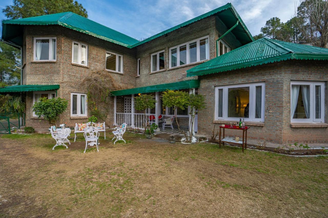 Saffronstays Chalet Vie, Kasauli - All Clear Roads Bagian luar foto